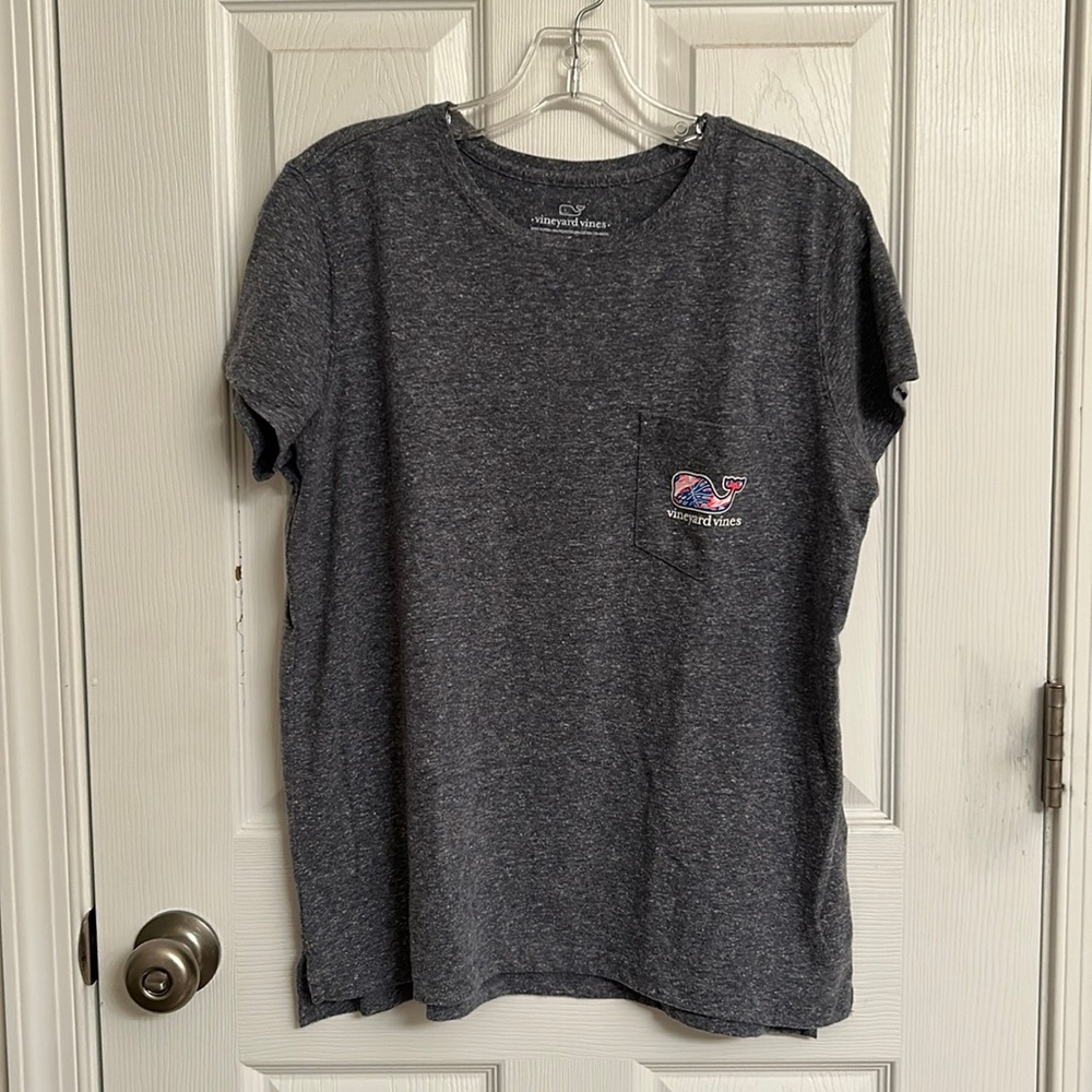Vineyard Vines Heather Gray Short Sleeve Pocket T-Shirt Polyester-blend Small